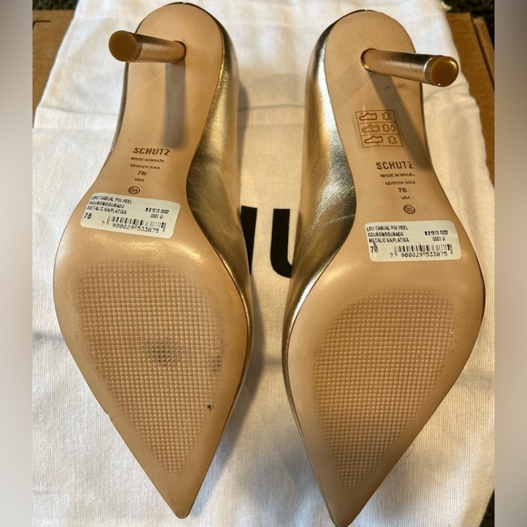 NIB Women’s Schutz Lou Pin Stiletto 4” Heels, Metallic Gold Leather; Size 7B - Picture 4 of 8